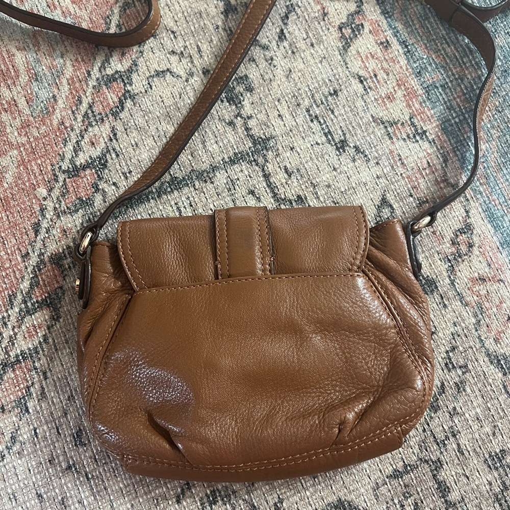Michael Kors Cognac Brown Leather Crossbody with Gold Hardware - Picture 5 of 10